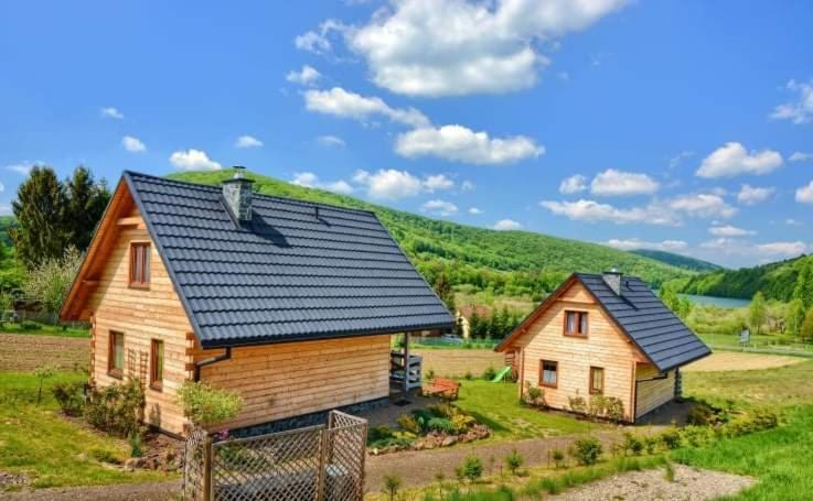 Domki Caloroczne Domkowstwo Bobrka Ngoại thất bức ảnh